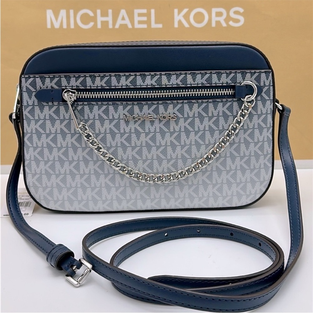 Michael Kors Jet Set Large Ombré Signature Logo East West Crossbody Navy
NWT - Picture 7 of 13
